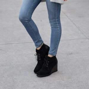 Aquatalia Black Suede Wedge Ankle Boots - size 10